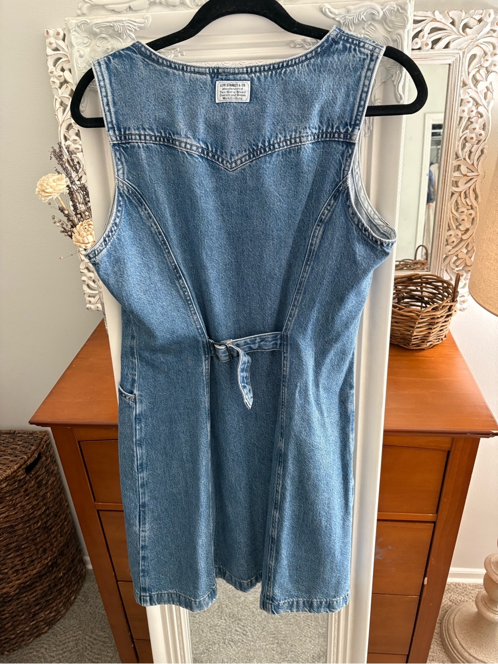 Levi’s Button-Front Denim Sleeveless Dress - Picture 2 of 3